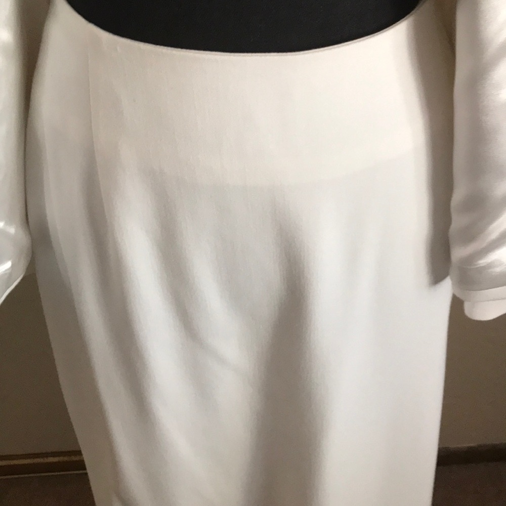 Monroe and Main White 2-Piece Suit - Picture 6 of 7